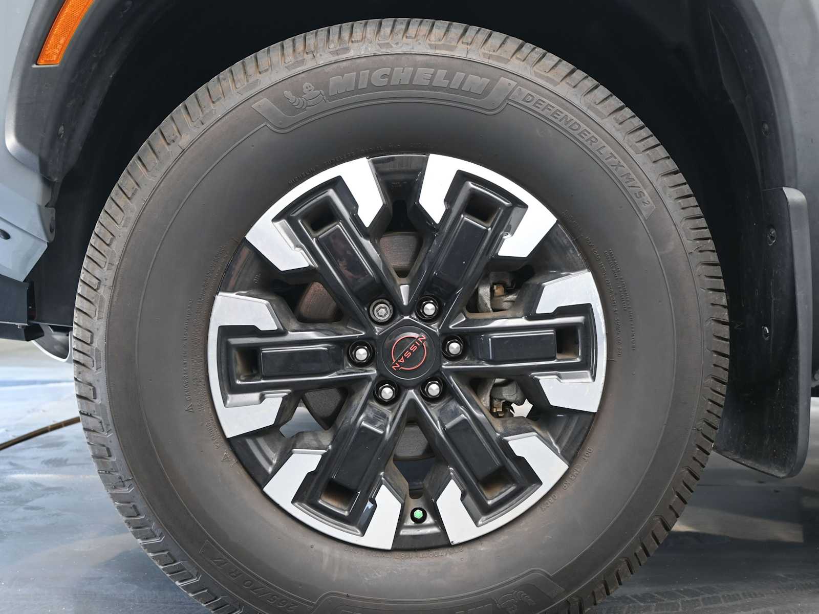 View vehicle photo 2