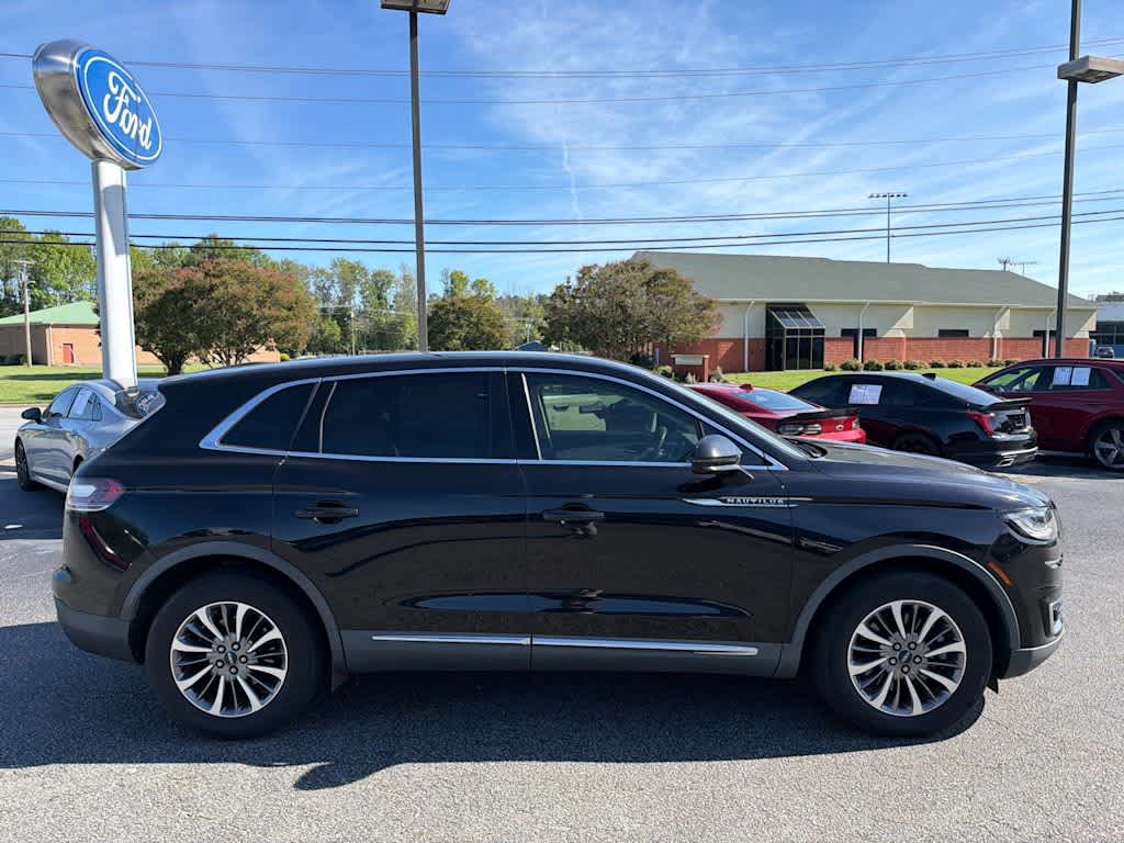 2020 Lincoln Nautilus Standard