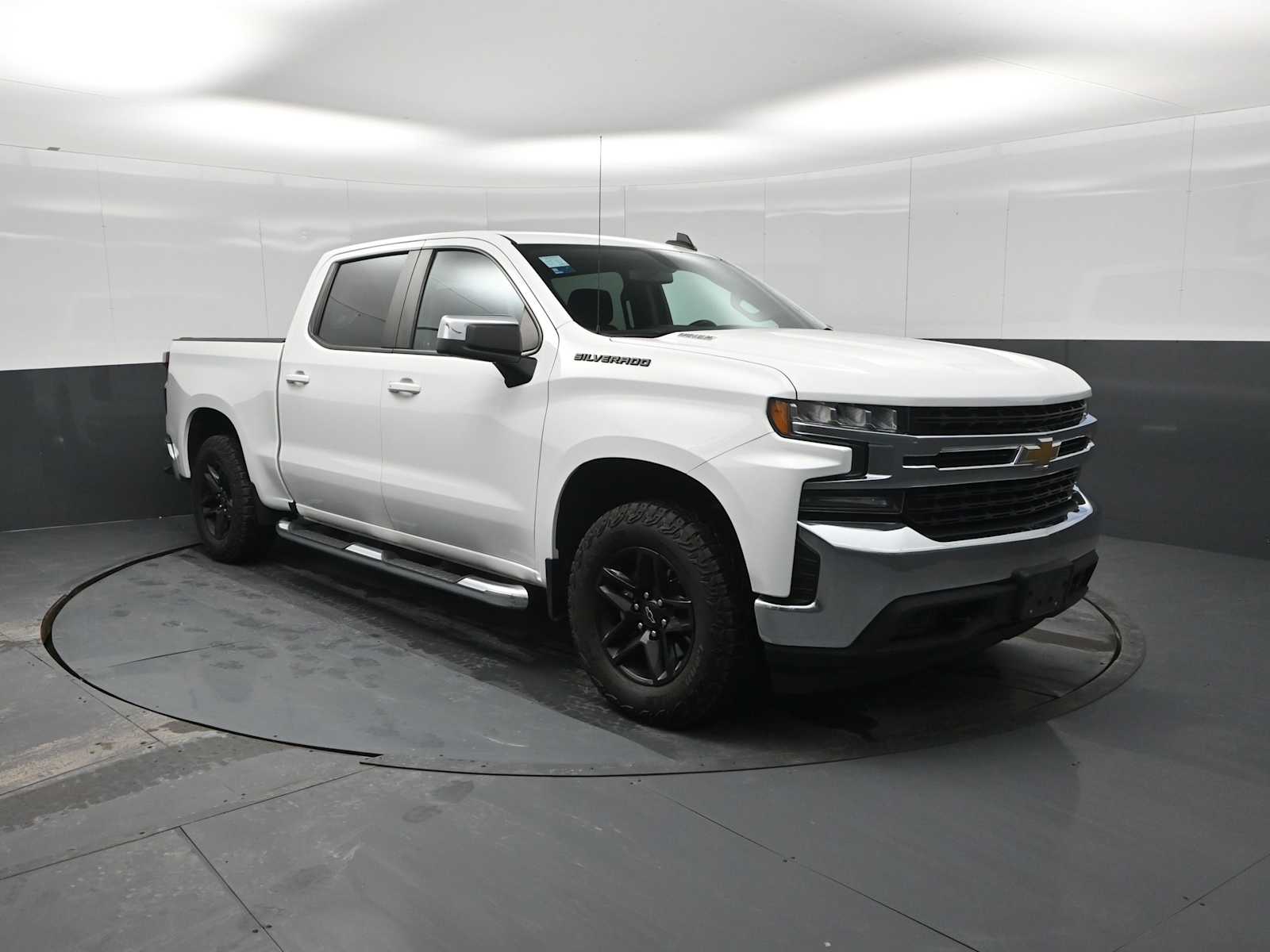 Summit White 2021 Chevrolet Silverado 1500 LT Crew Cab 4WD Pickup Truck Four-Wheel Drive Automatic