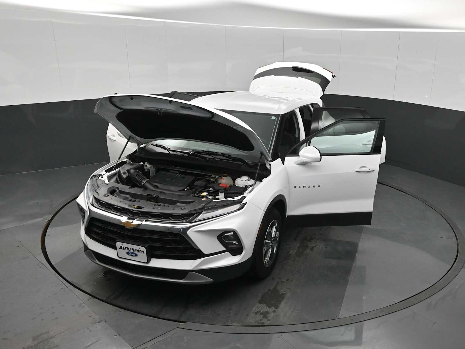 2023 Chevrolet Blazer 2LT