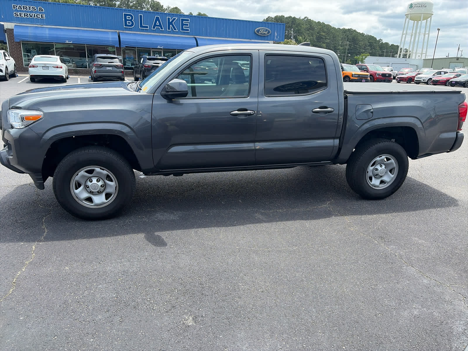 2023 Toyota Tacoma SR V6