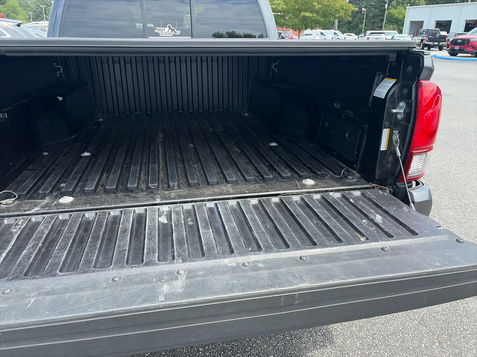 2023 Toyota Tacoma SR V6