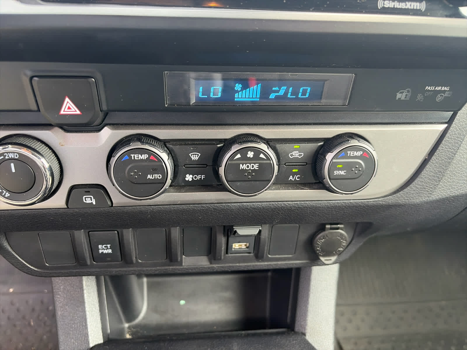 2023 Toyota Tacoma SR V6