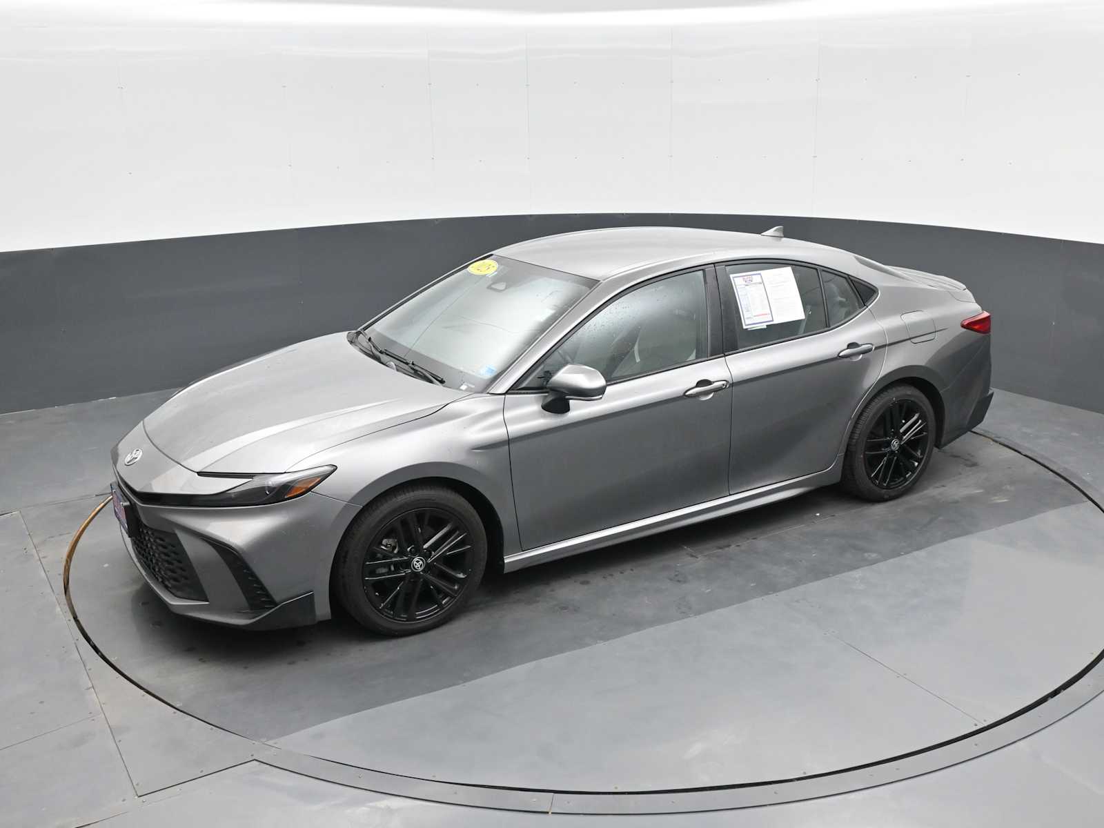 View vehicle photo 2