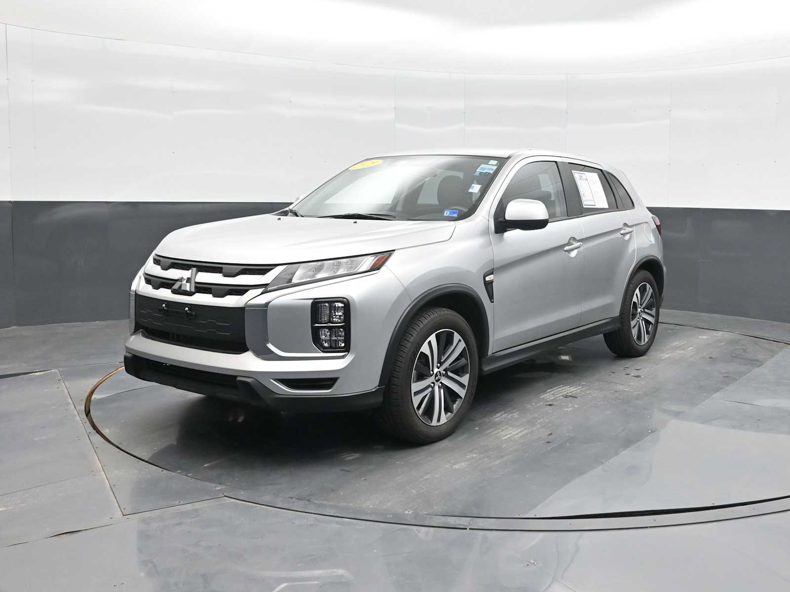 2025 Mitsubishi Outlander Sport ES