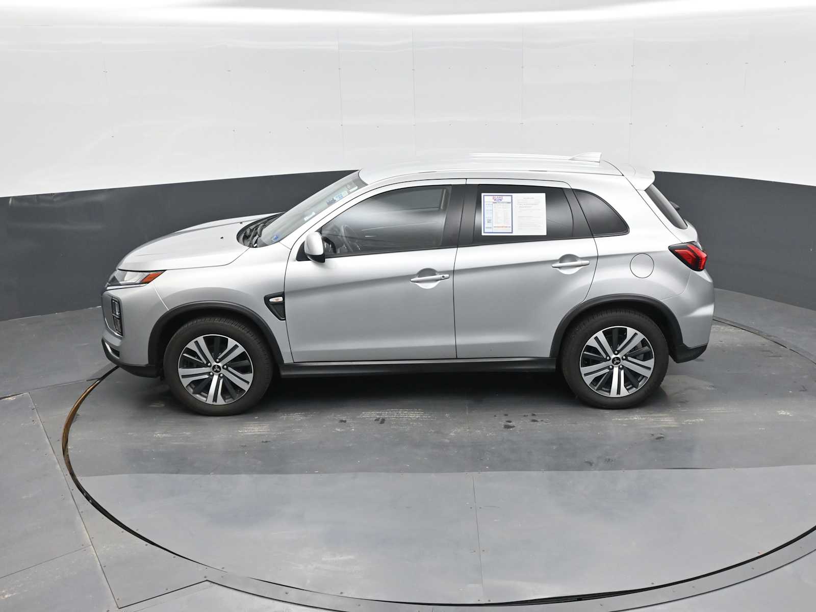 2025 Mitsubishi Outlander Sport ES