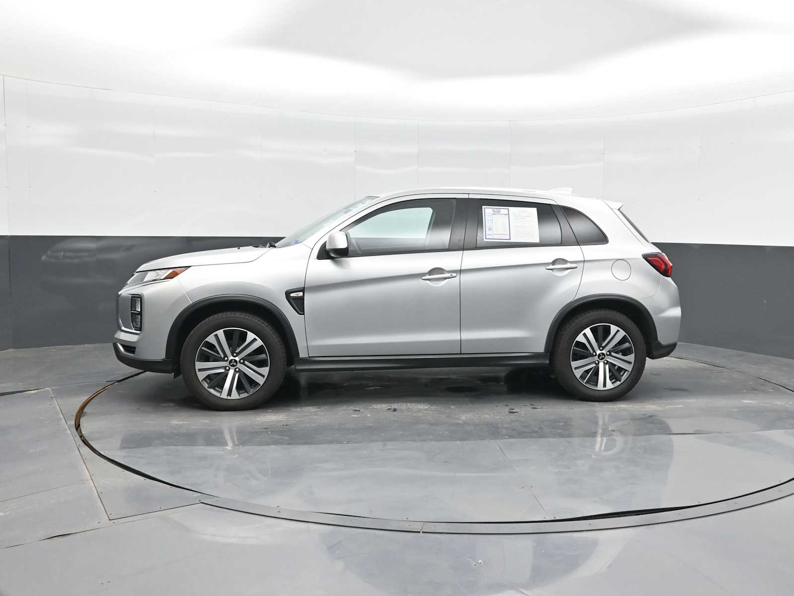 2025 Mitsubishi Outlander Sport ES