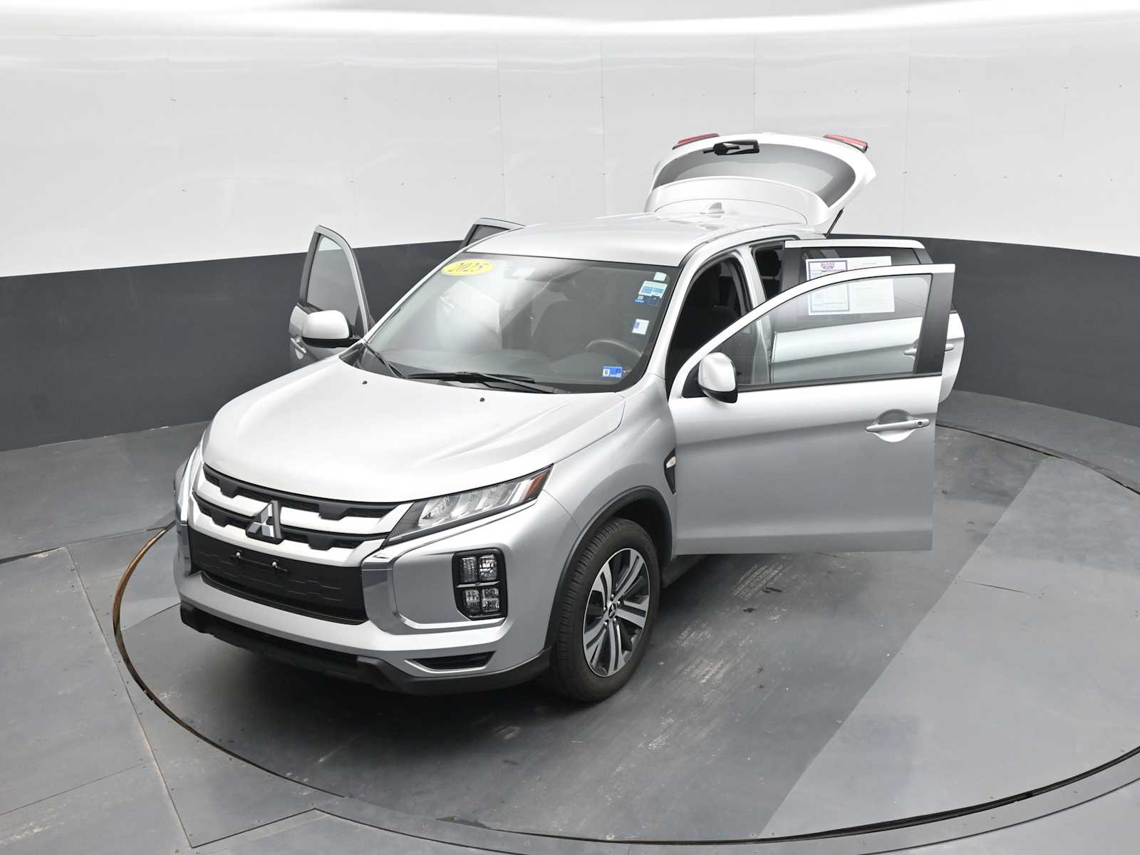 2025 Mitsubishi Outlander Sport ES