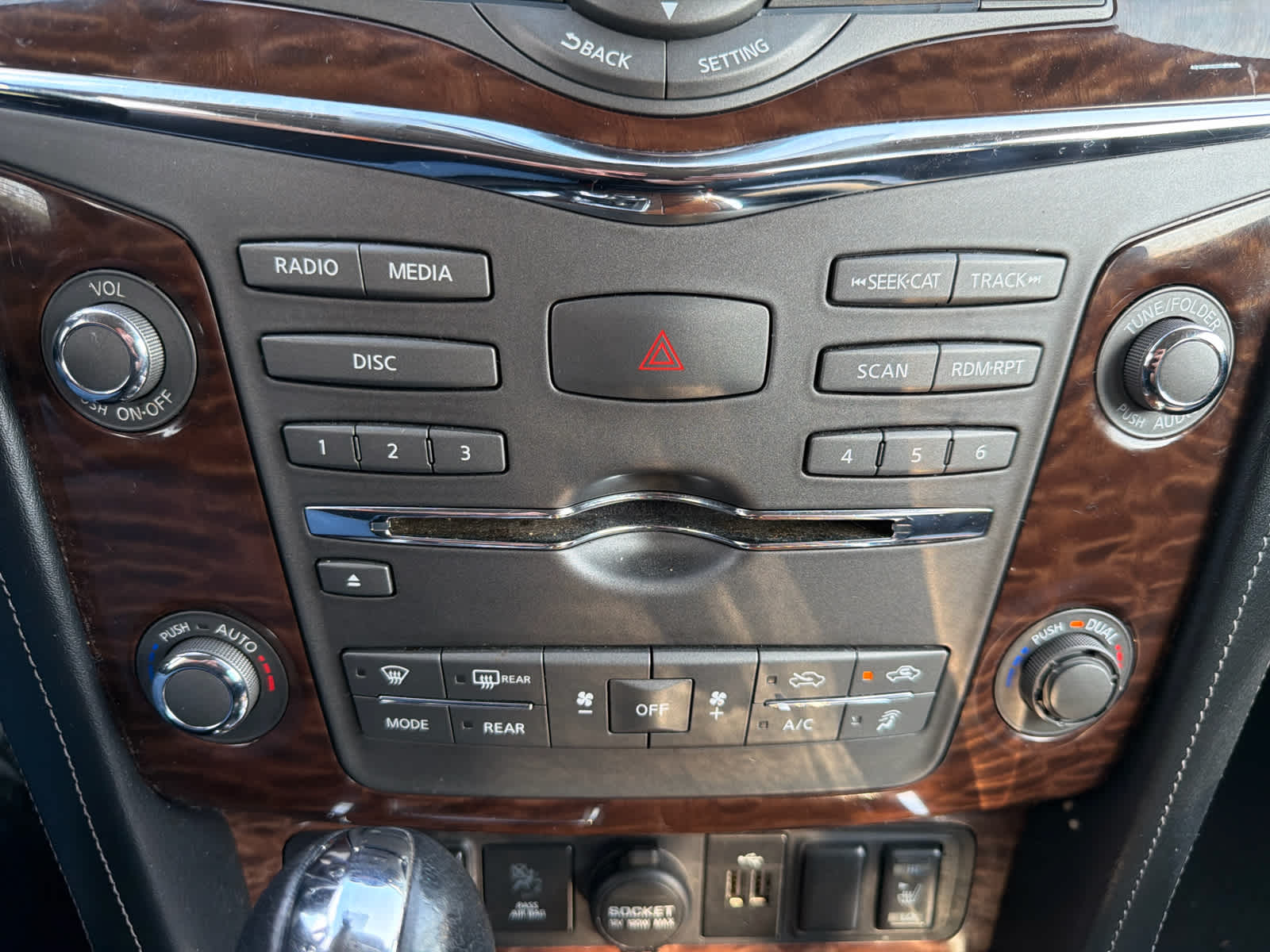 2020 Nissan Armada SL