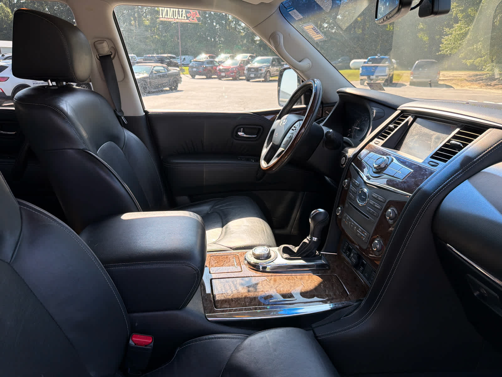 2016 INFINITI QX80 