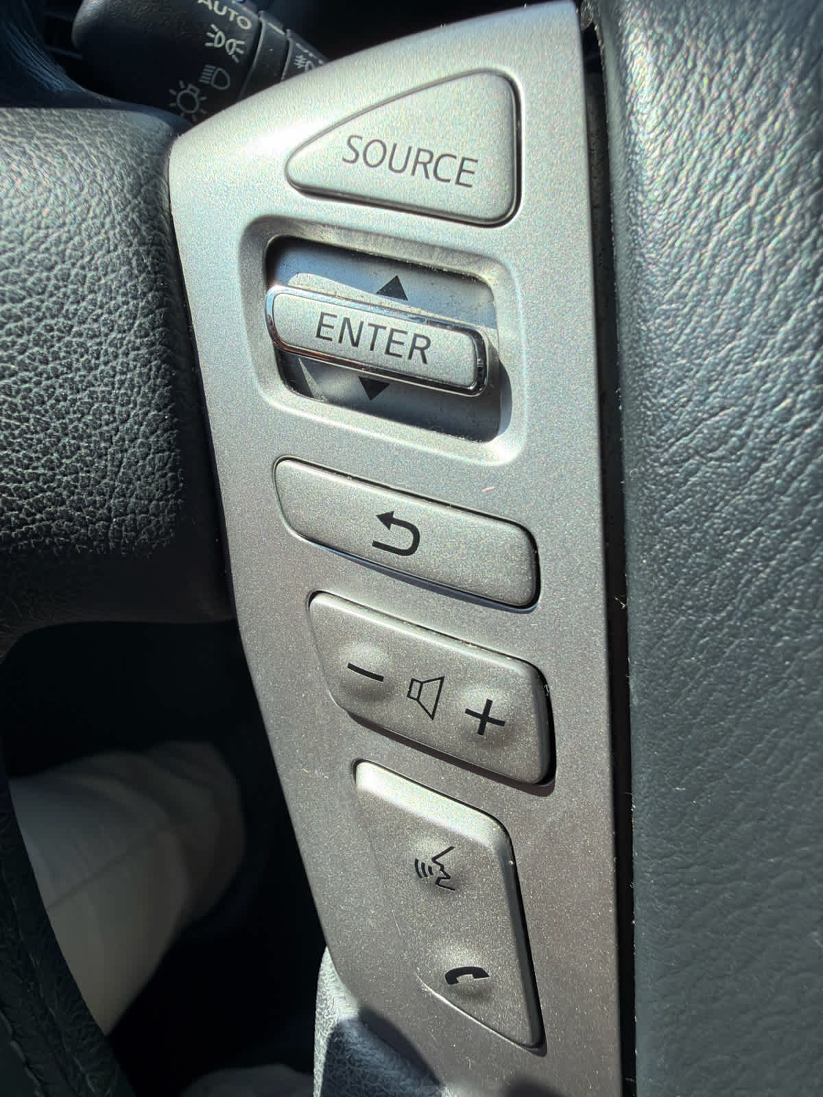 2016 INFINITI QX80 