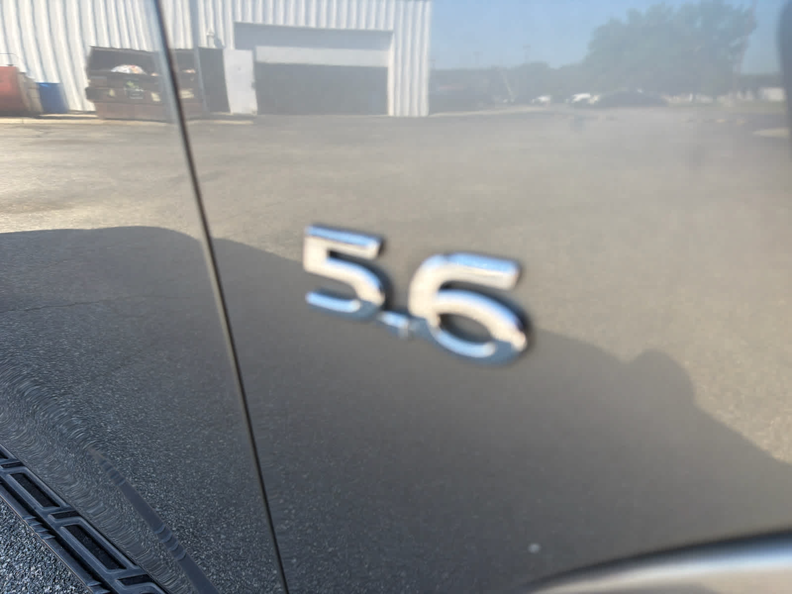 2016 INFINITI QX80 
