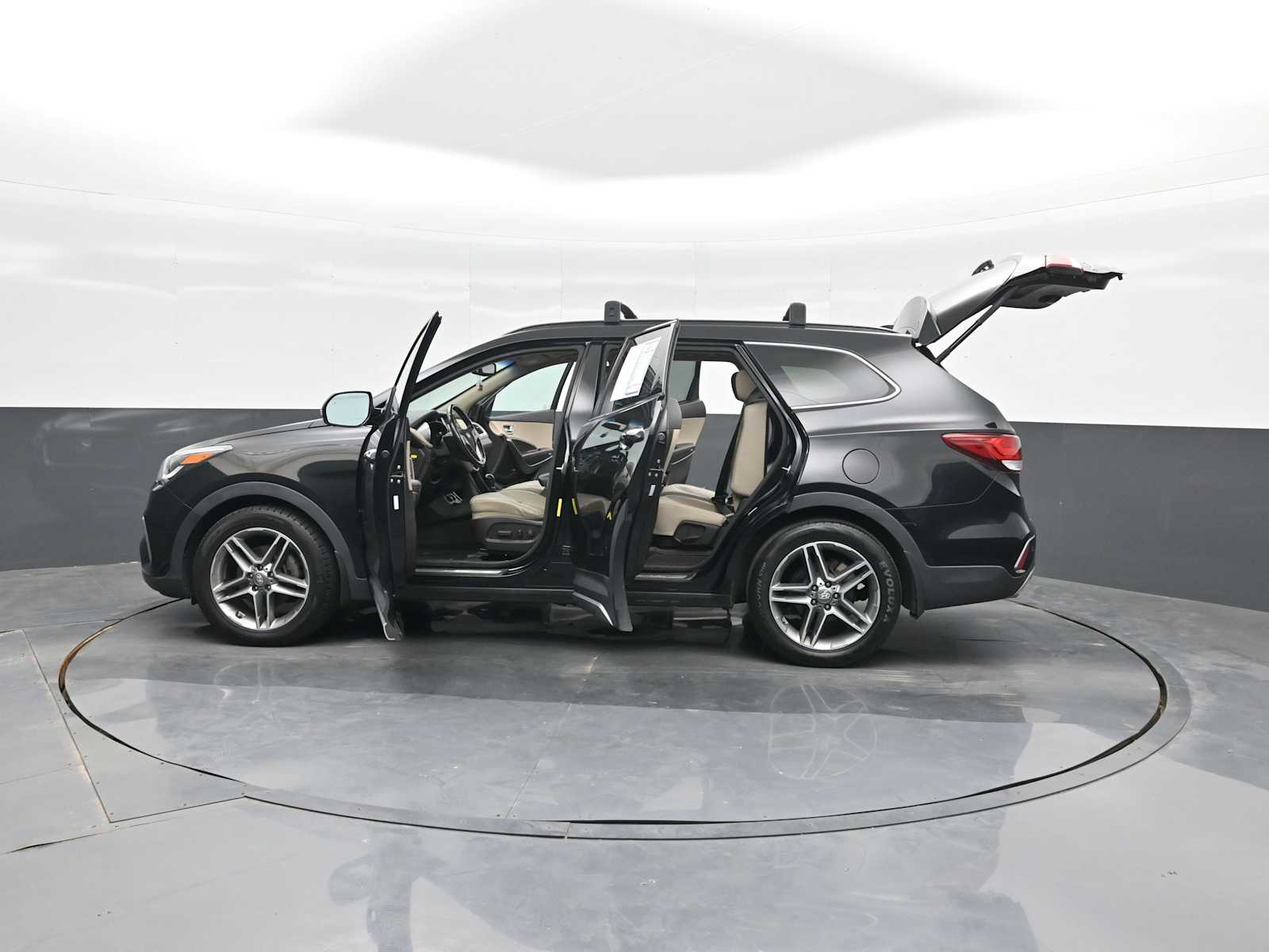 2018 Hyundai Santa Fe Limited Ultimate
