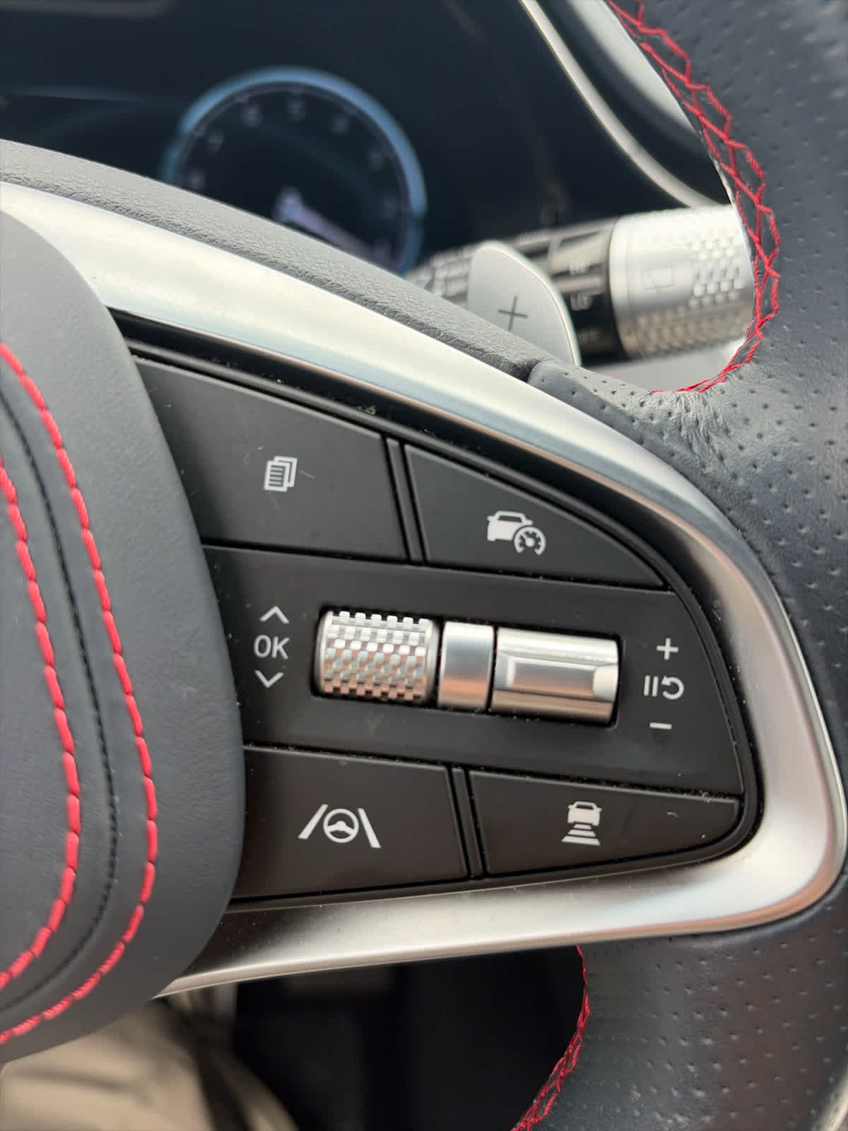 2023 Genesis GV70 2.5T AWD