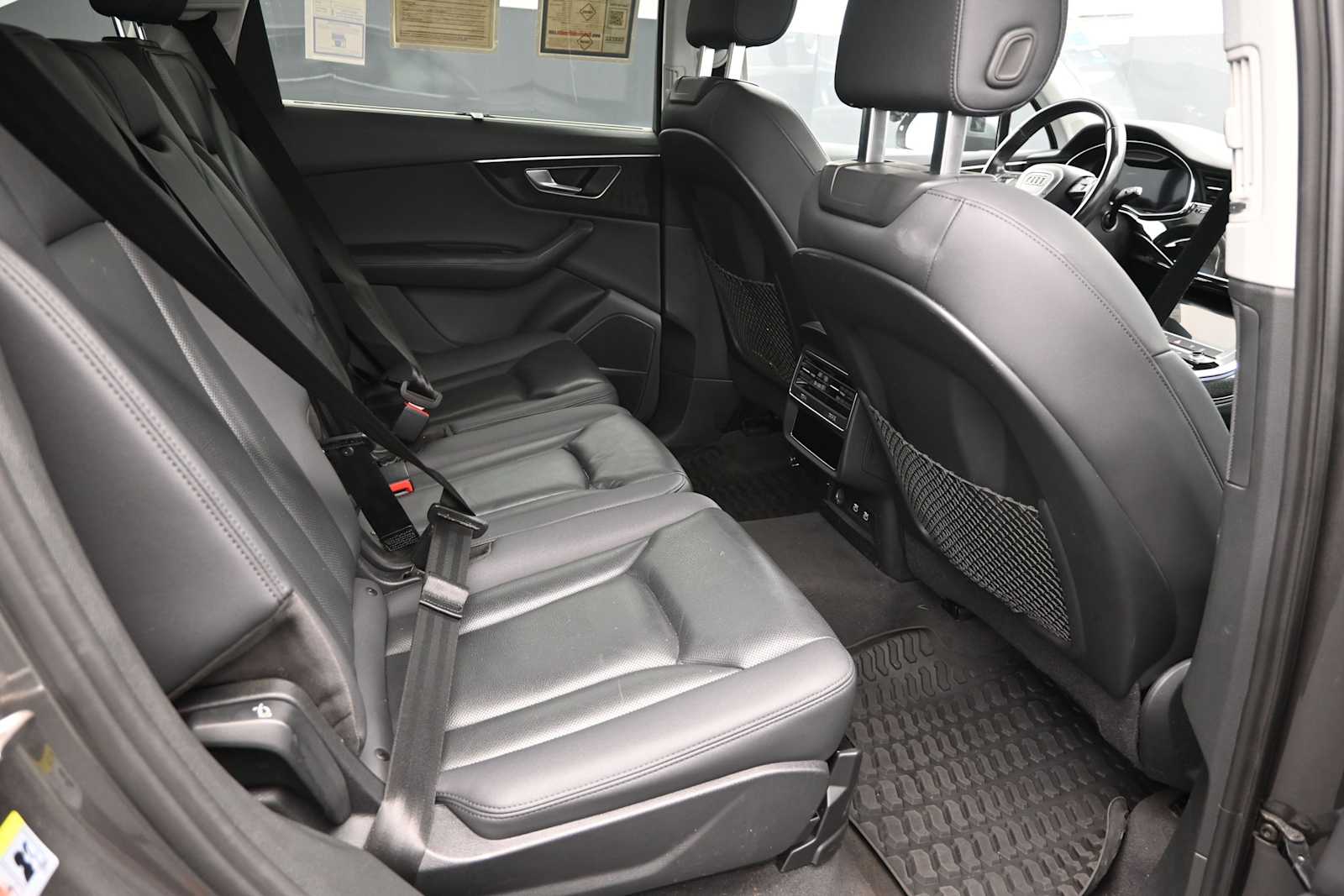 2021 Audi Q7 Premium Plus 55 TFSI quattro Tiptronic