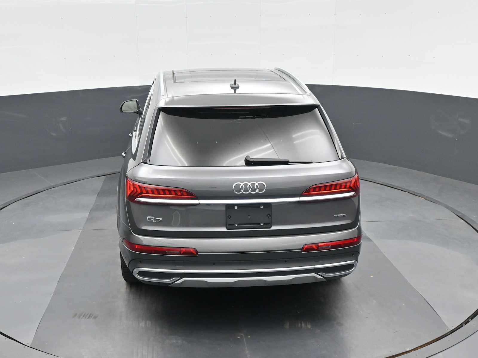 2021 Audi Q7 Premium Plus 55 TFSI quattro Tiptronic
