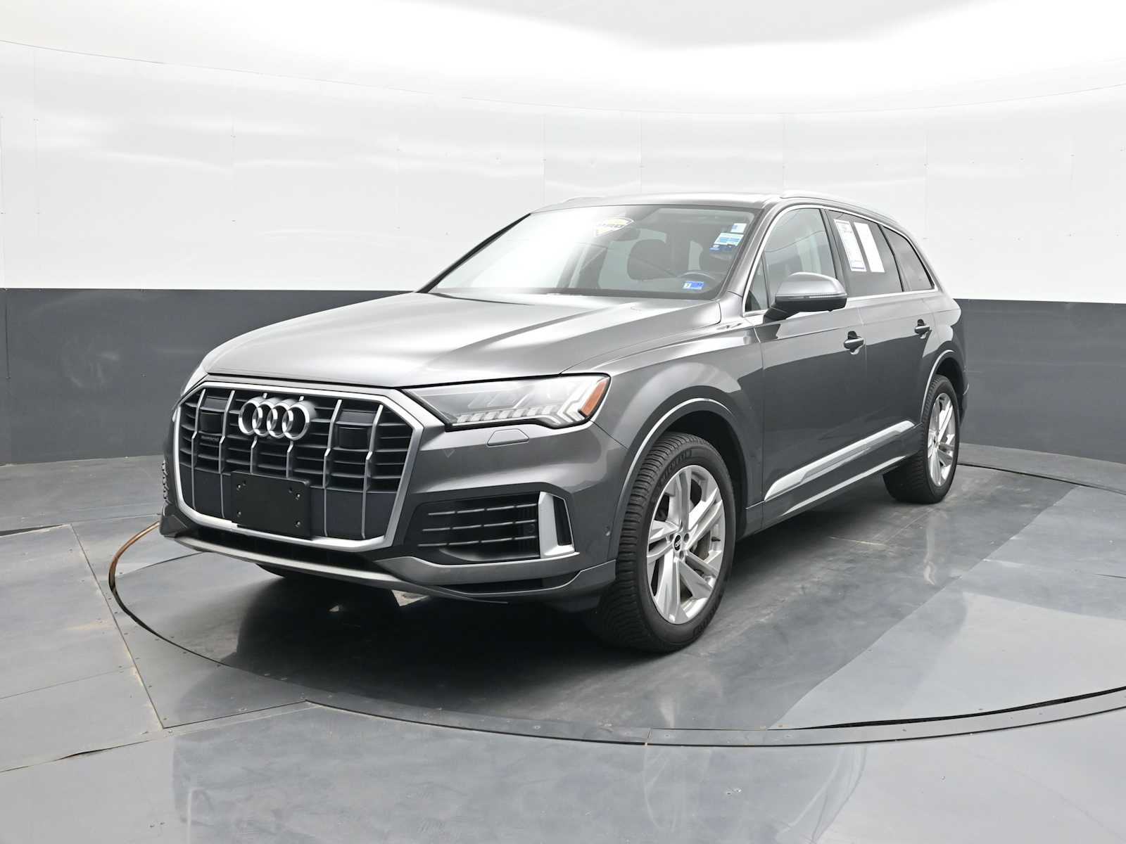 2021 Audi Q7 Premium Plus 55 TFSI quattro Tiptronic