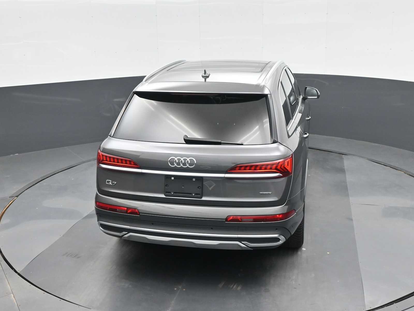 2021 Audi Q7 Premium Plus 55 TFSI quattro Tiptronic
