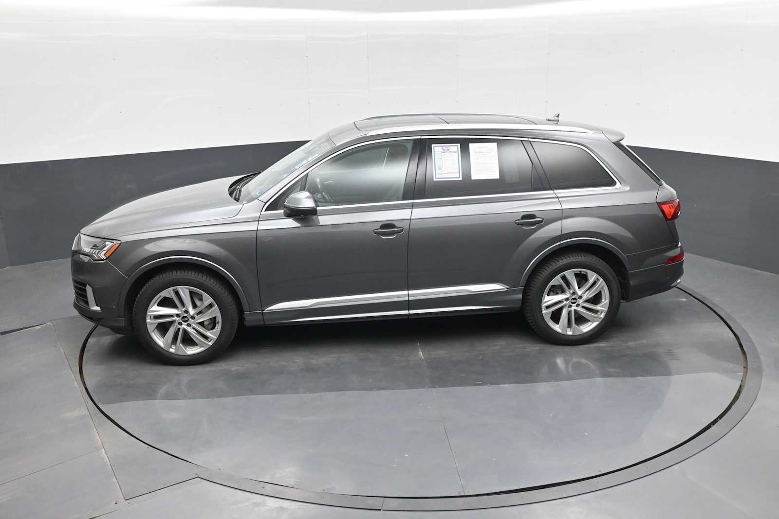 2021 Audi Q7 Premium Plus 55 TFSI quattro Tiptronic