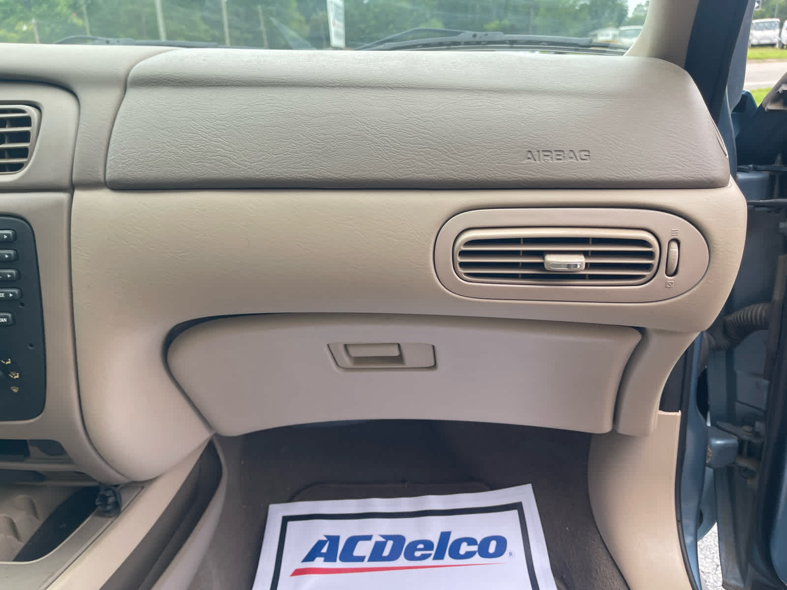2005 Ford Taurus SE