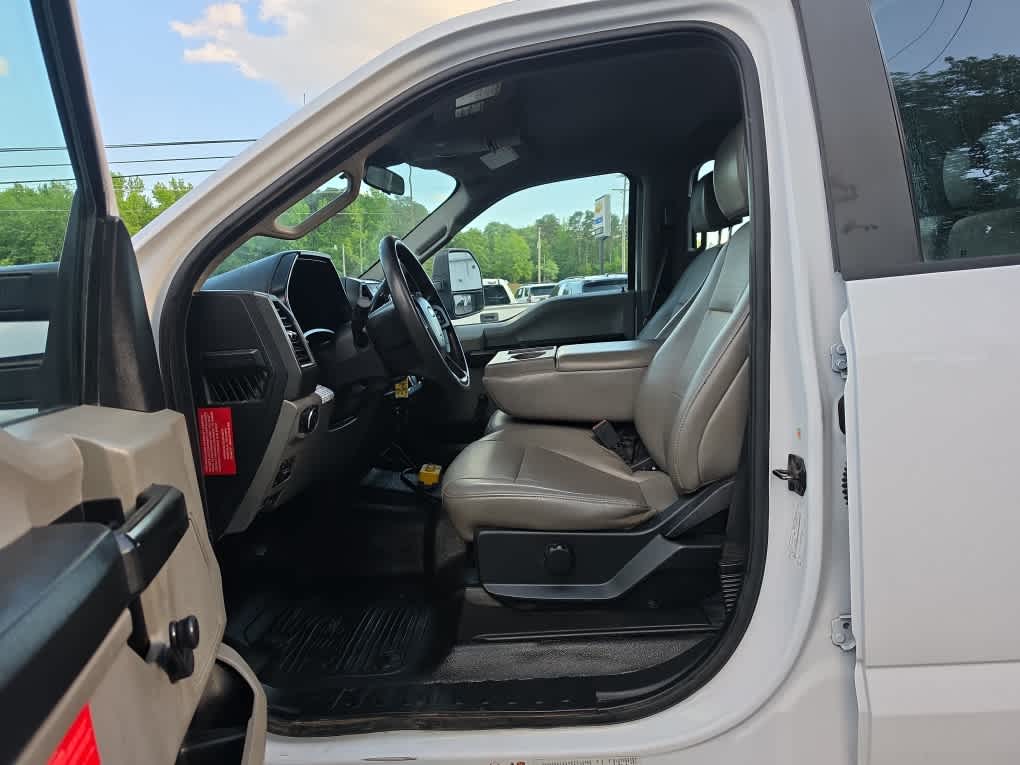2021 Ford F-450 Chassis XL