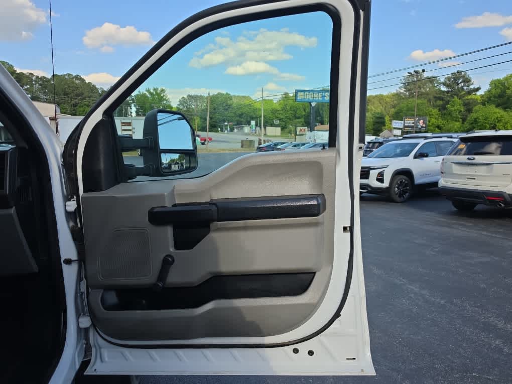 2021 Ford F-450 Chassis XL