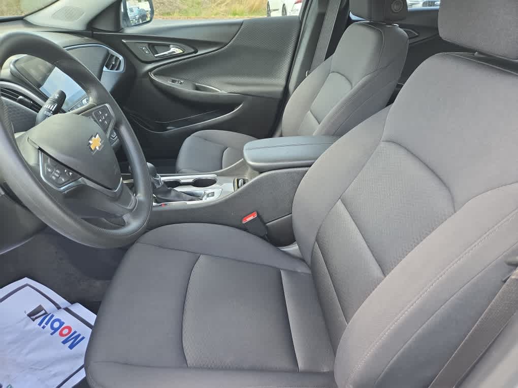 2025 Chevrolet Malibu LT