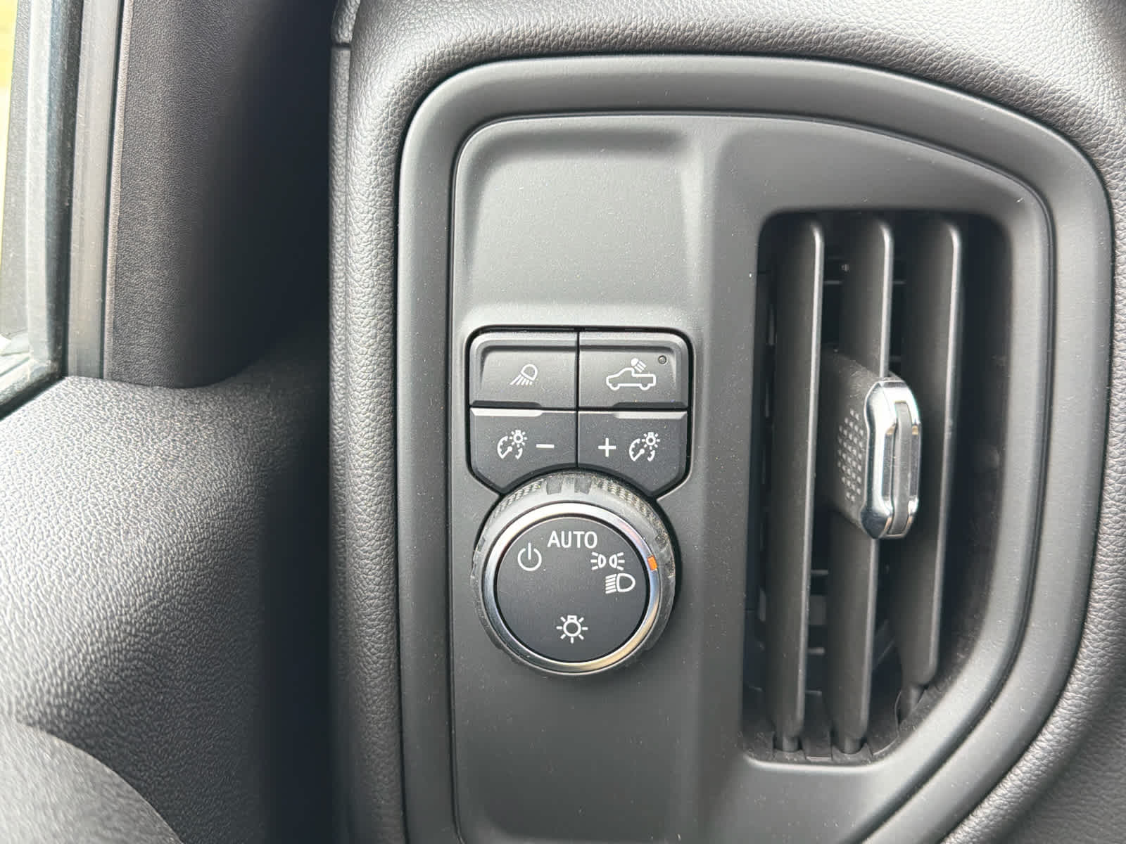 2025 Chevrolet Silverado 2500HD WT