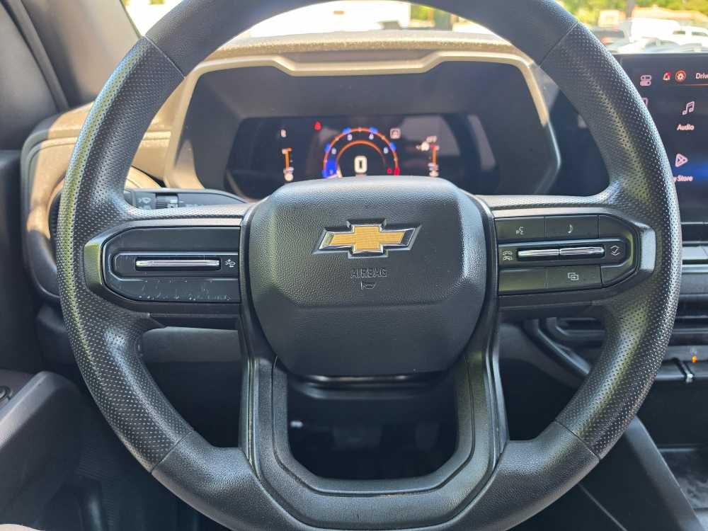 2023 Chevrolet Colorado WT