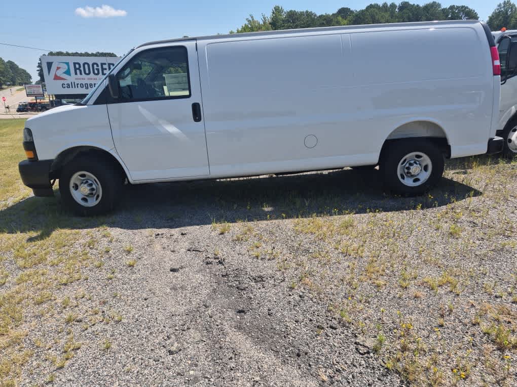 2026 Chevrolet Express Cargo 2500