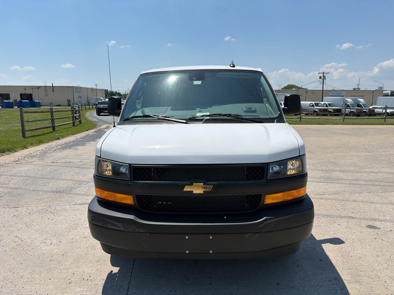 2025 Chevrolet Express Cargo 3500