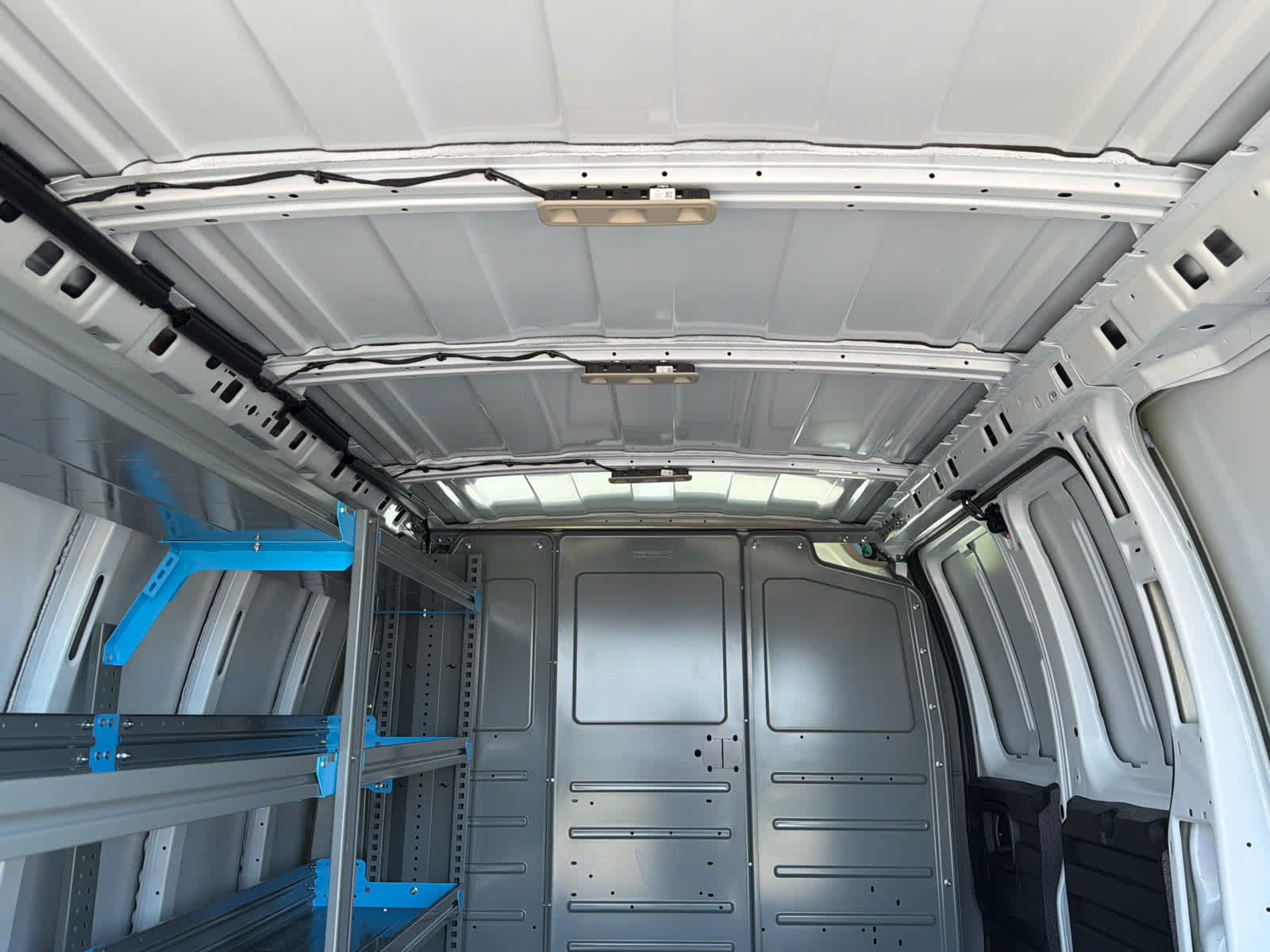 2025 Chevrolet Express Cargo 3500