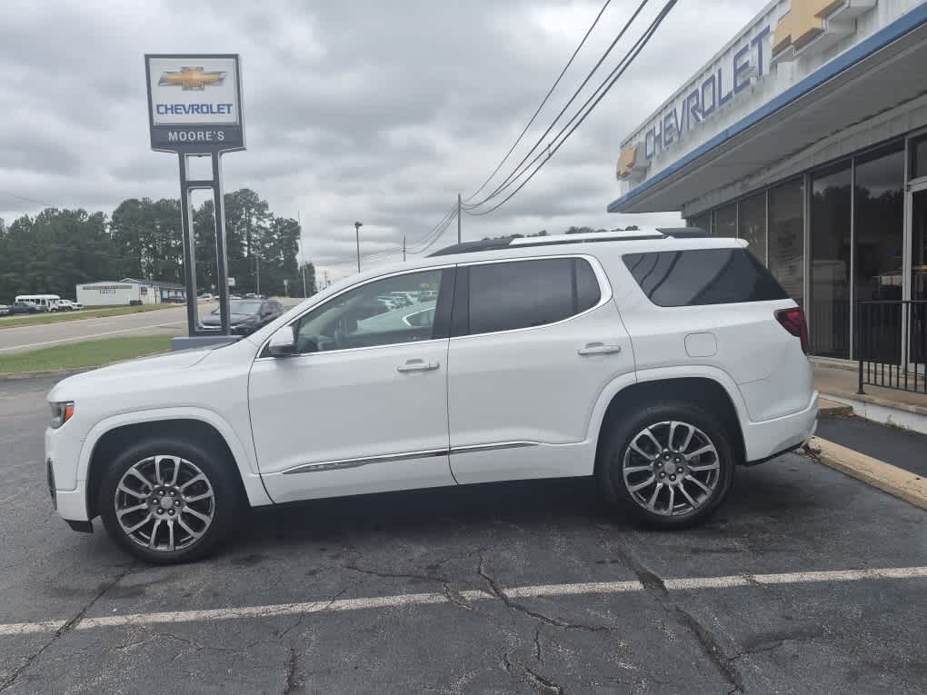 2023 GMC Acadia Denali