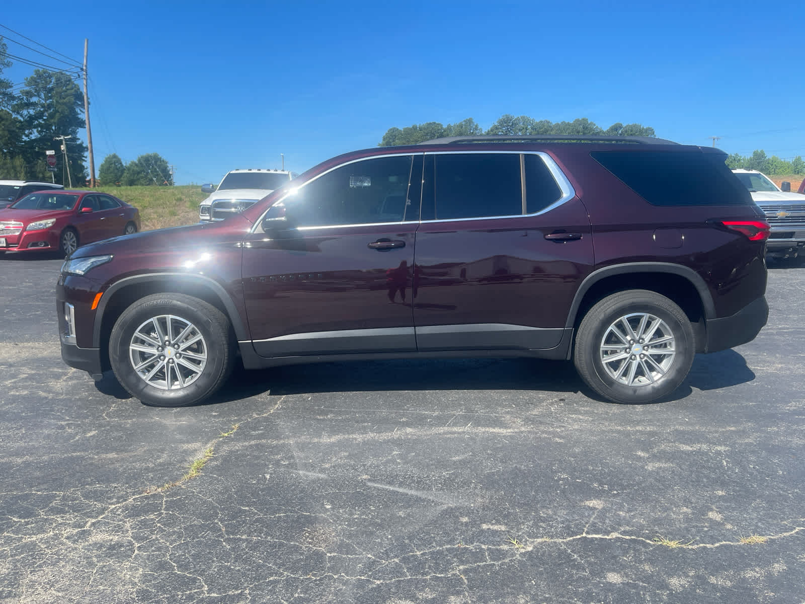 2023 Chevrolet Traverse LT Leather