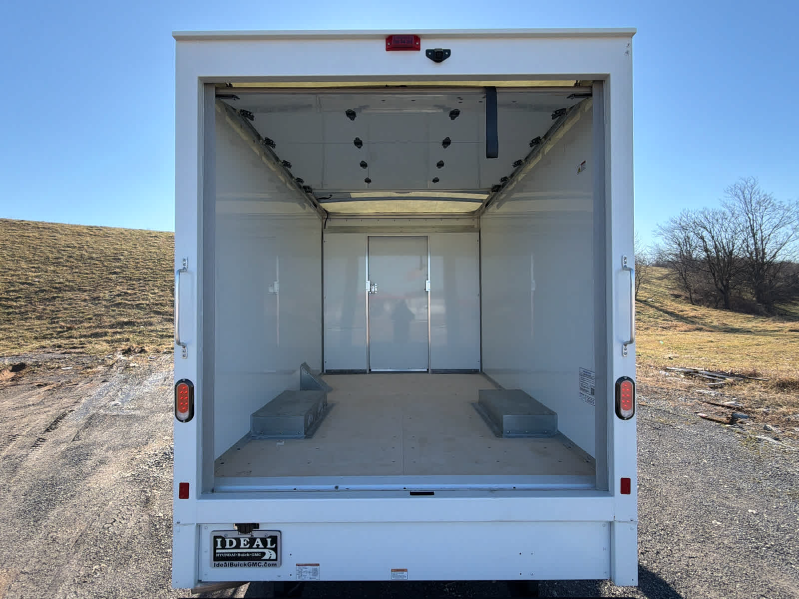 2024 Chevrolet Express Cutaway Work Van