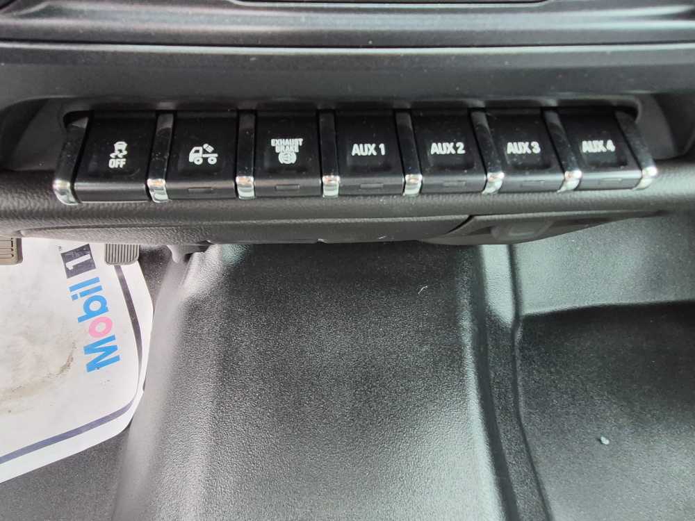 2023 Chevrolet Silverado MD WT