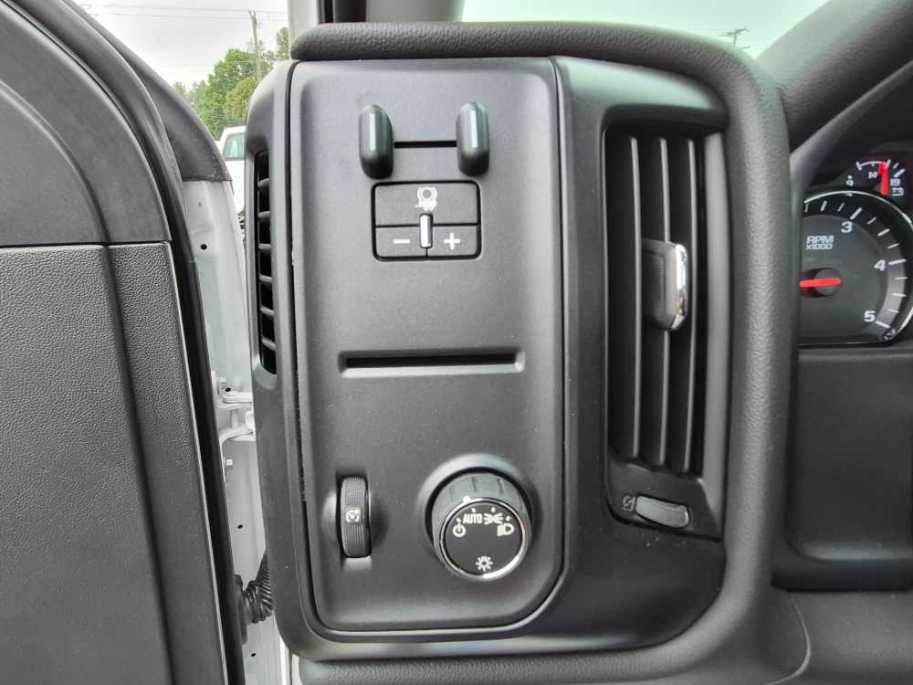 2023 Chevrolet Silverado MD WT