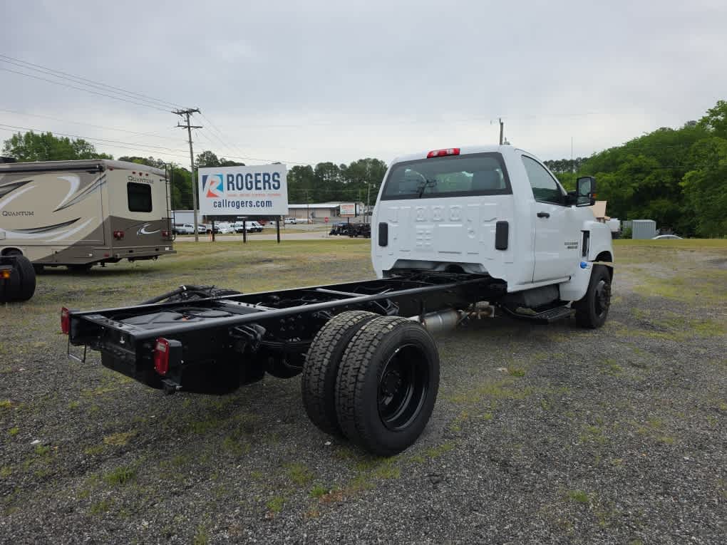 2023 Chevrolet Silverado MD WT