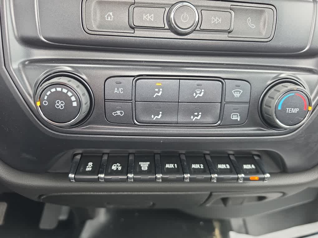 2023 Chevrolet Silverado MD WT