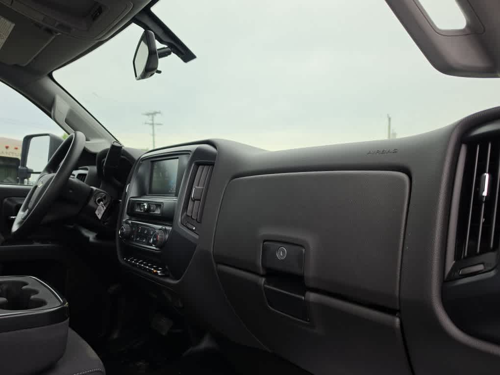 2023 Chevrolet Silverado MD WT