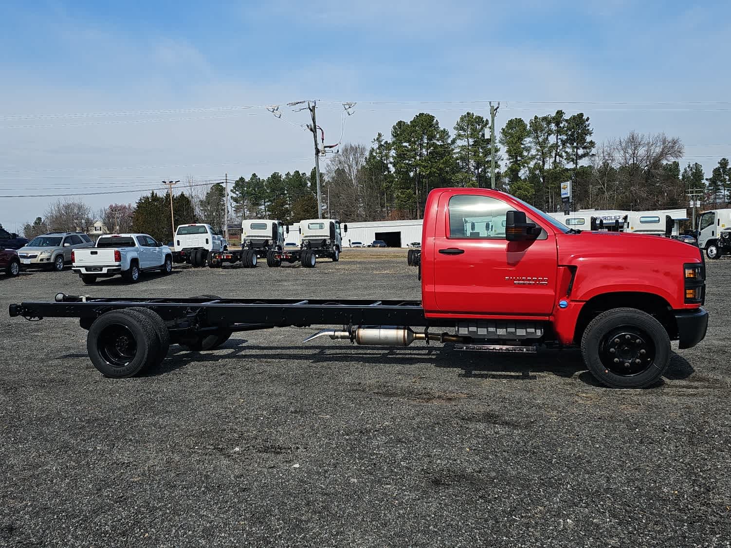 2023 Chevrolet Silverado MD WT