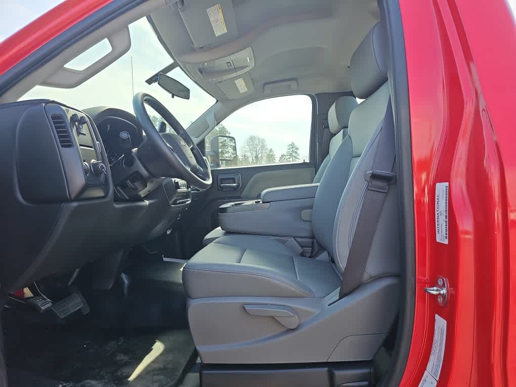 2023 Chevrolet Silverado MD WT