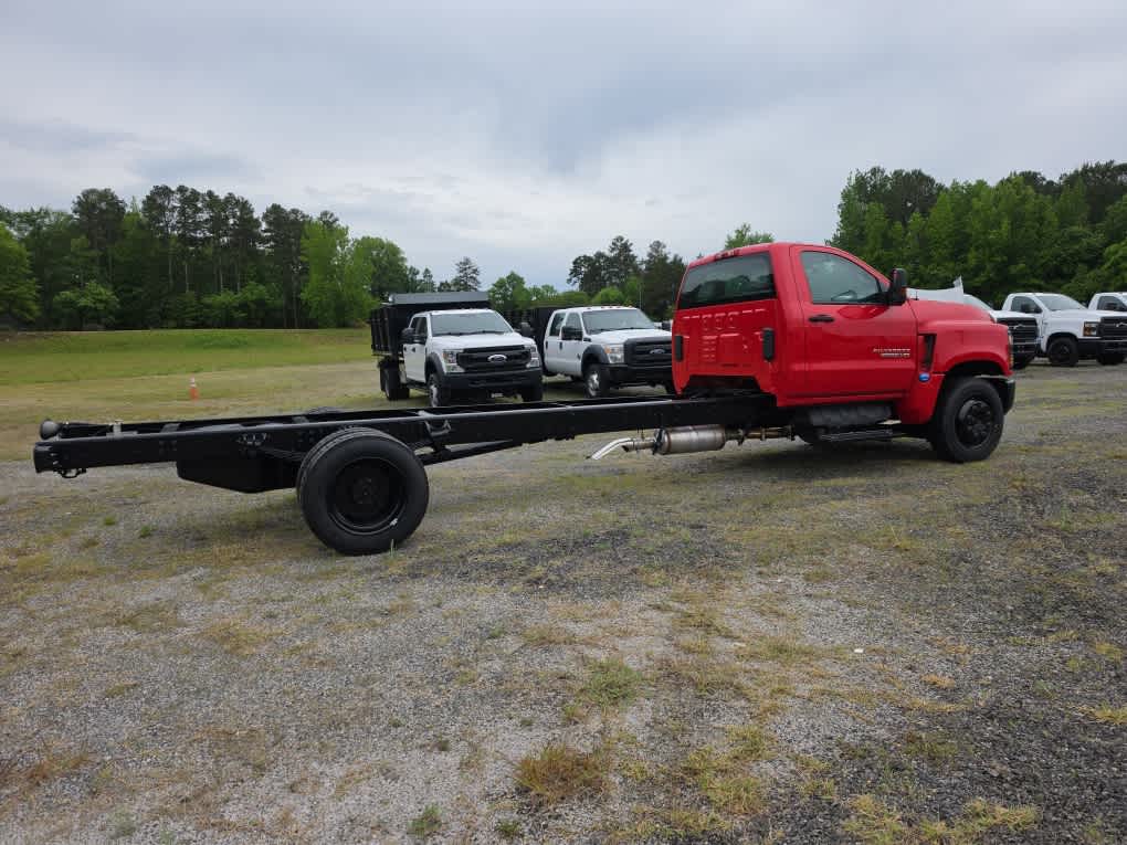 2023 Chevrolet Silverado MD WT
