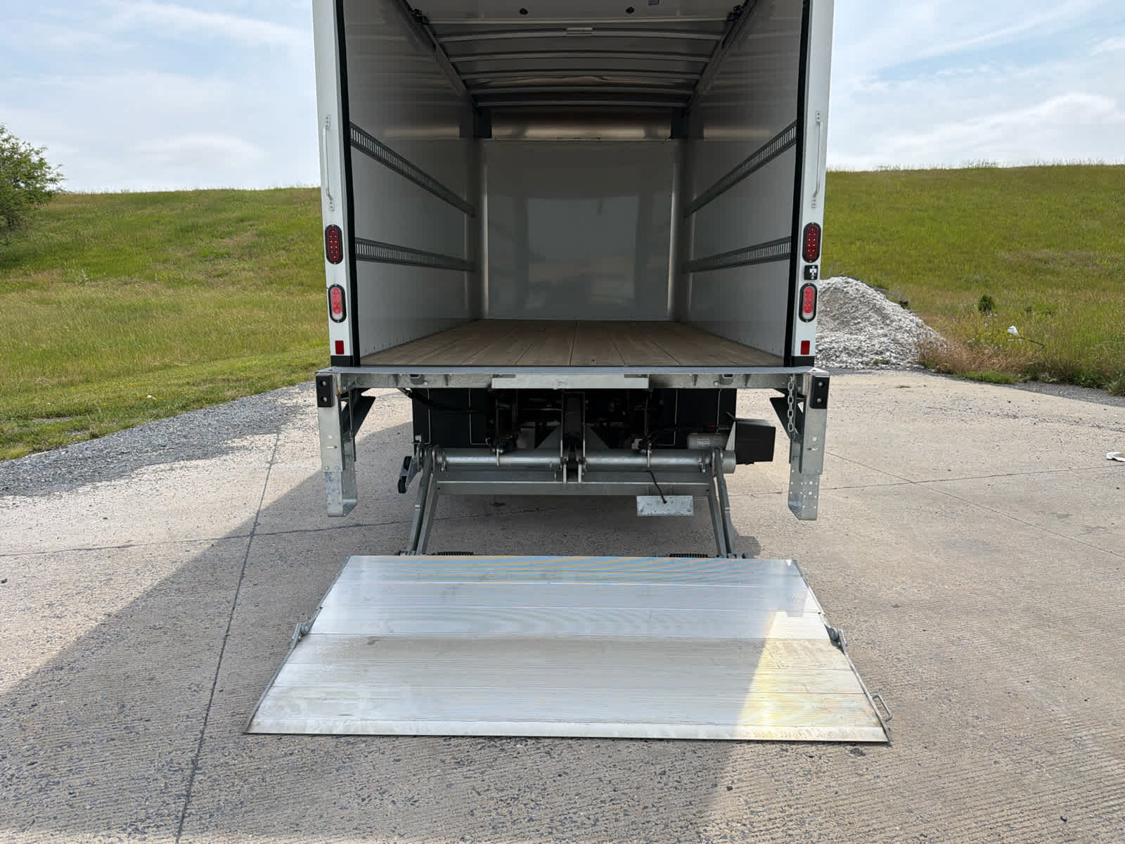 2025 Chevrolet 4500 HG LCF Gas 
