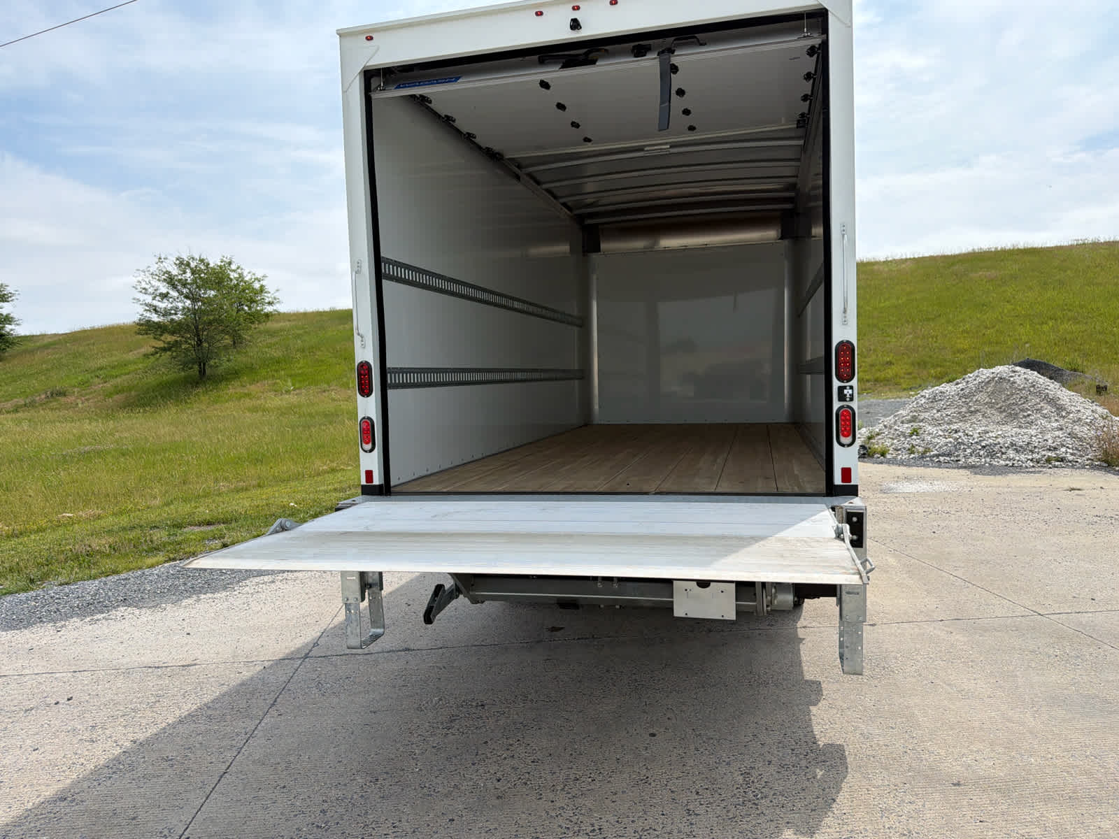 2025 Chevrolet 4500 HG LCF Gas 