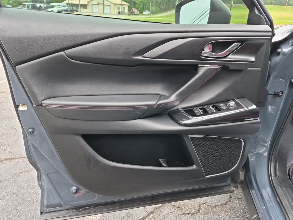 2022 Mazda CX-9 Carbon Edition