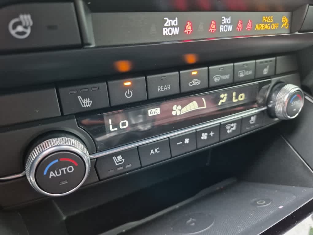 2022 Mazda CX-9 Carbon Edition