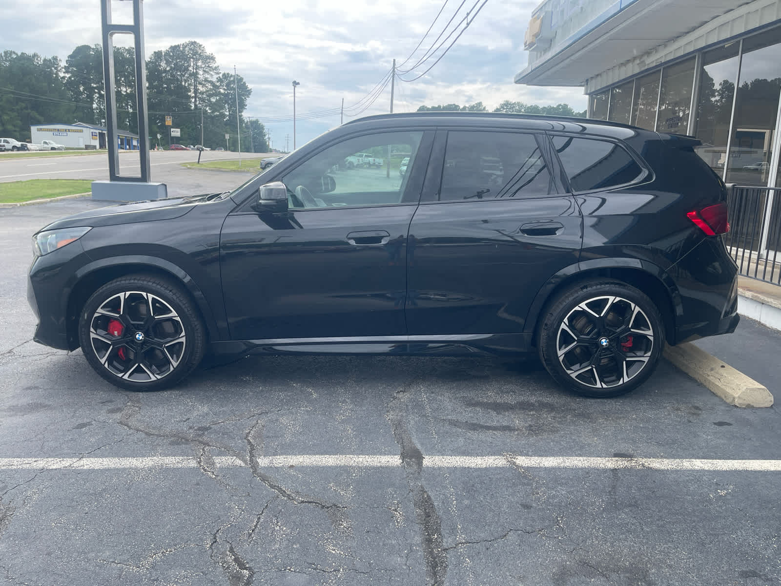 2025 BMW X1 M35i