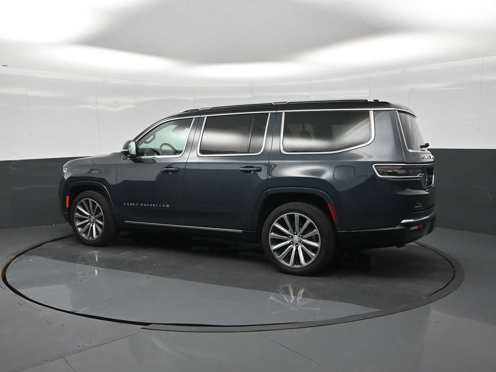 2023 Jeep Grand Wagoneer 4x4