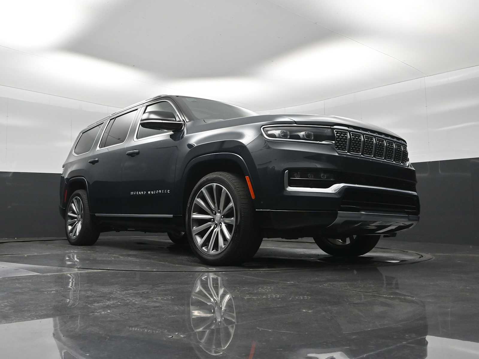 2023 Jeep Grand Wagoneer 4x4